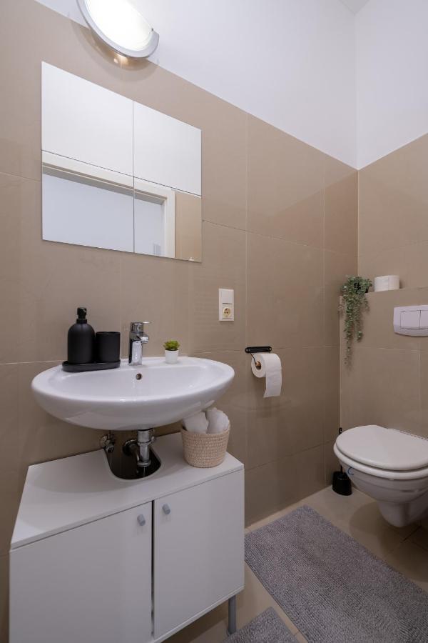 Apartahotel My Vienna- One Bedroom *